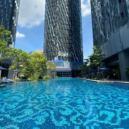 Star Holiday Sky Pool Klcc Κουάλα Λουμπούρ Εξωτερικό φωτογραφία