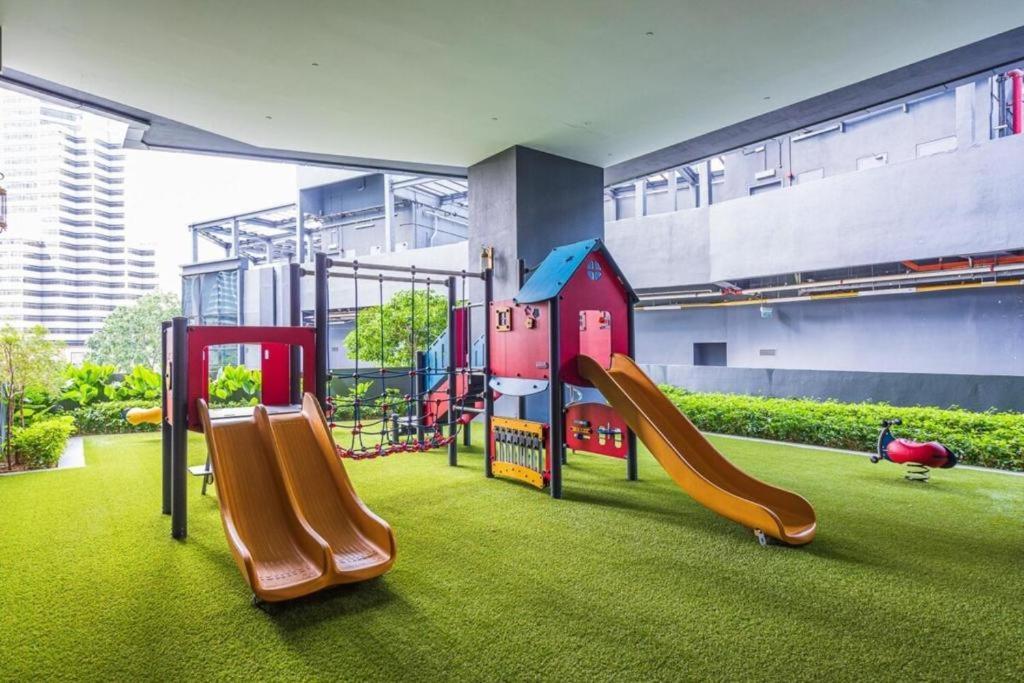 Star Holiday Sky Pool Klcc Κουάλα Λουμπούρ Εξωτερικό φωτογραφία