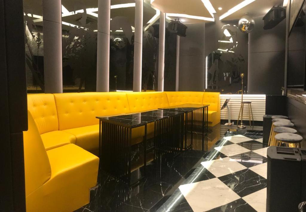 Star Holiday Sky Pool Klcc Κουάλα Λουμπούρ Εξωτερικό φωτογραφία